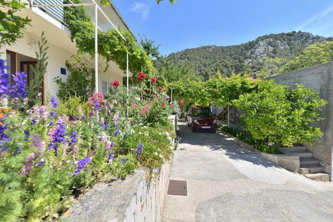 Luka'S House - Zf Hvar ฮวาร์ ภายนอก รูปภาพ