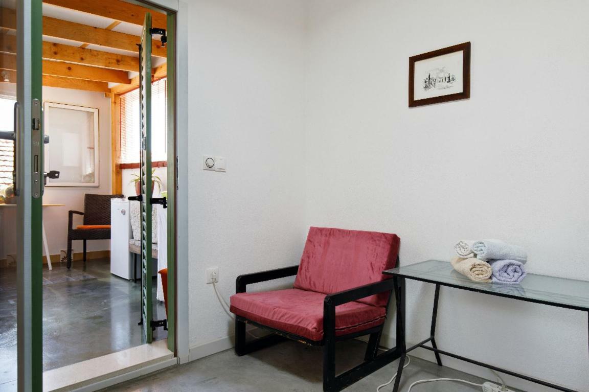 Luka'S House - Zf Hvar ฮวาร์ ภายนอก รูปภาพ