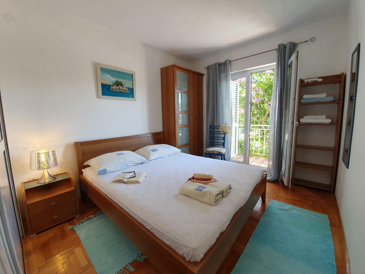 Luka'S House - Zf Hvar ฮวาร์ ภายนอก รูปภาพ